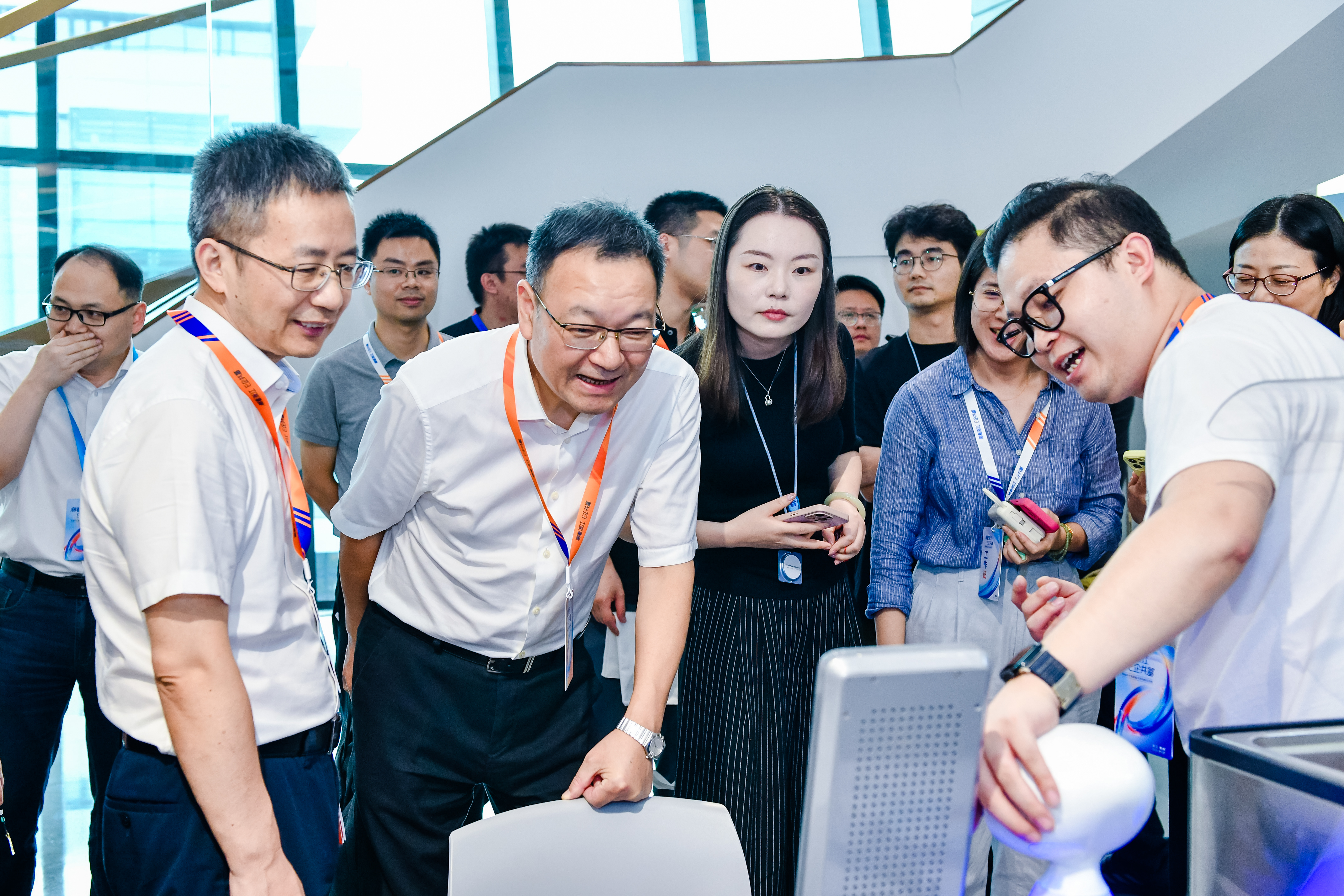 云澎科技受螞蟻集團邀請參展潮看浙江·E企共富 以AI賦能智慧康養